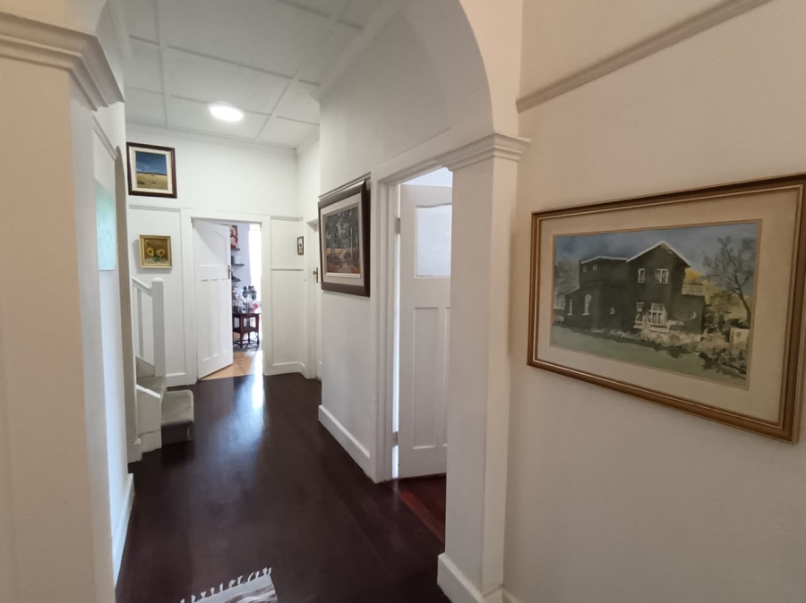 7 Bedroom Property for Sale in Walmer Eastern Cape